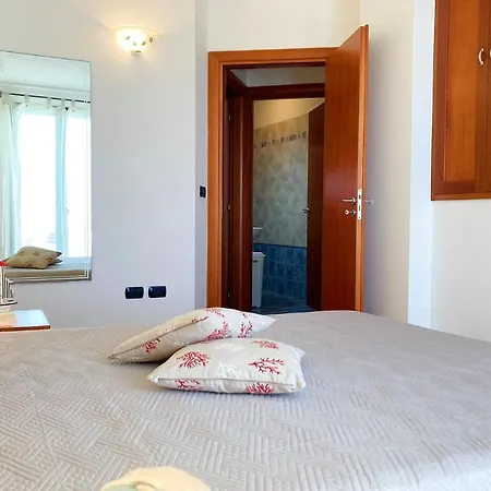 Leuca Vista Mare Holiday home *